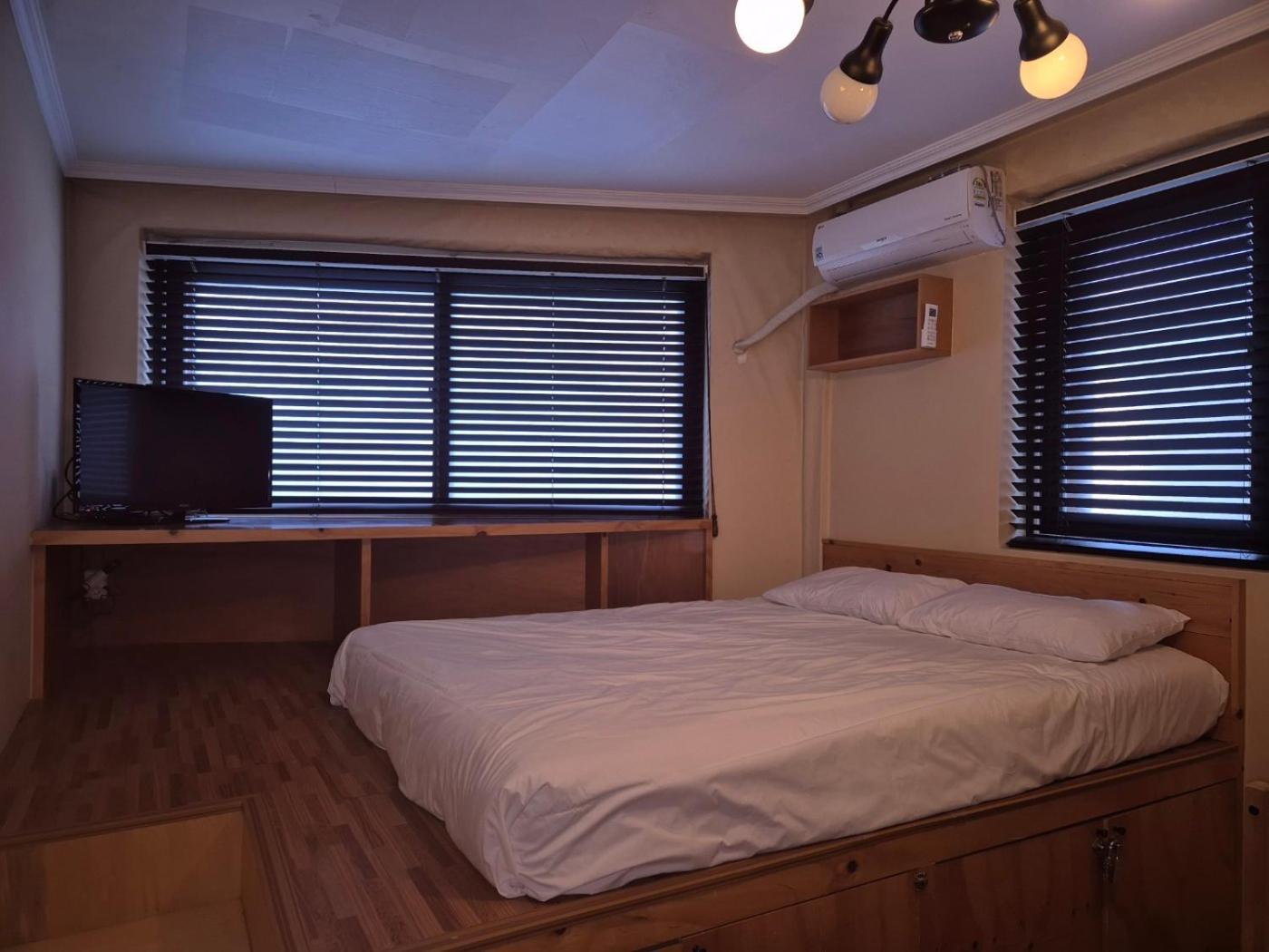 2l Nam Mountain View Myundon Apartment *